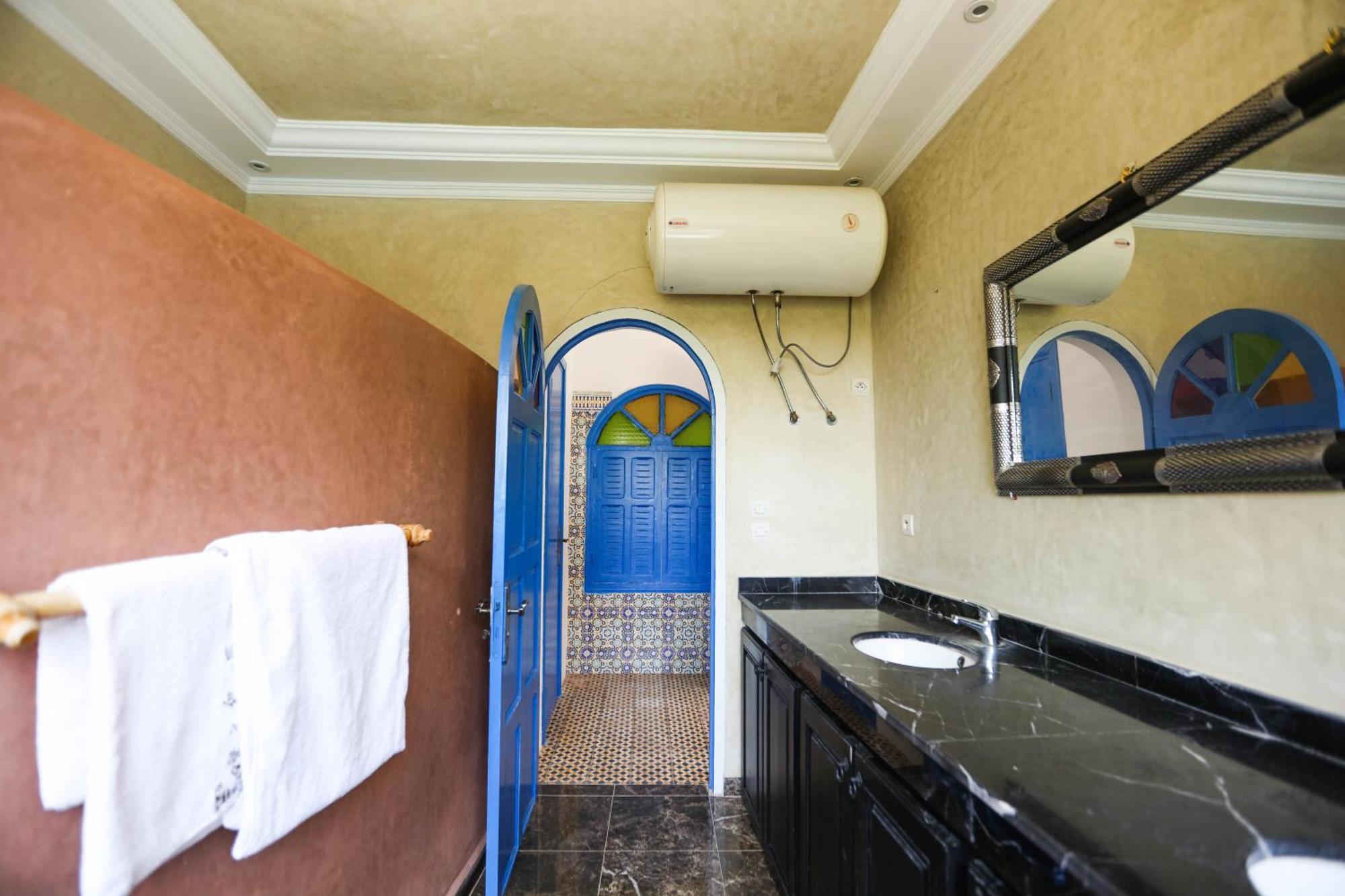 אסאוירה Riad Isla מראה חיצוני תמונה